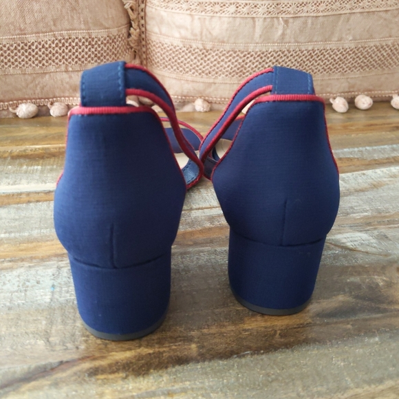 🌿NAUTICAL HEEL SANDALS🌿 - Picture 5 of 9